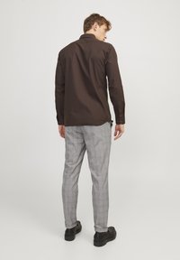 Jack & Jones PREMIUM JPSTMARCO JJCONNOR NOOS - Chino - otter