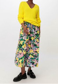 hessnatur Strickpullover - yellow