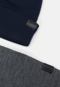 Jack & Jones JACJOLLY GIFTBOX SET  - Scarf - navy blazer