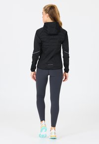 Endurance ENDURANCE LAUFJACKE - Løbejakker - 1001 black