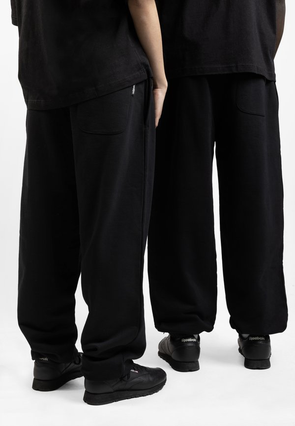 TORMENT UNISEX - Tracksuit bottoms2