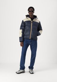 K-Way LE VRAI CLAUDE HEAVY WARM UNISEX - Žieminė striukė - blue depth/beige