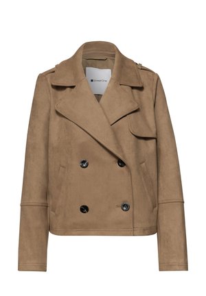 Veste courte en daim marron clair avec larges revers, boutons noirs croisés, poches latérales et épaulettes.