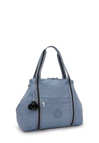 Modrá nylonová nákupní taška se dvěma černými pruhy, zipovými kapsami a odnímatelným černým bambulkovým přívěskem na klíče. Logo nášivka na přední straně.