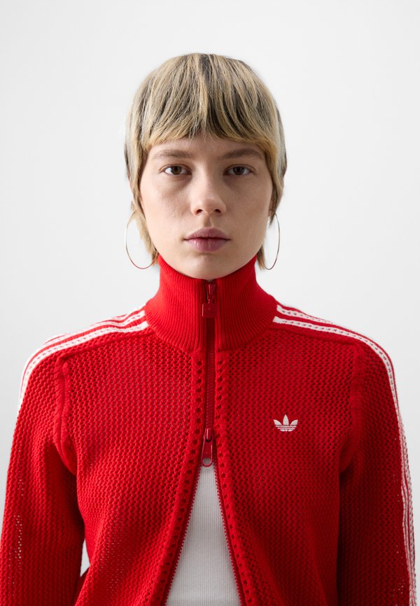 Training jacket - better scarlet4