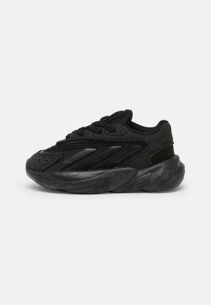 OZELIA EL UNISEX - Sneakers laag - core black
