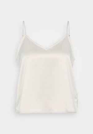 Balta satīna kamzolis ar plānām regulējamām siksnām, V veida kakla izgriezumu, gludu tekstūru un nedaudz plūstošu dizainu. Nav redzamu rakstu vai akcentu.