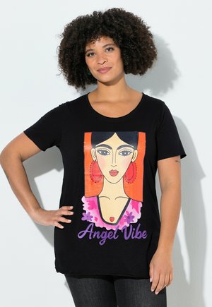 MOTIV OFFENE KANTEN HALBARM - T-Shirt print - black