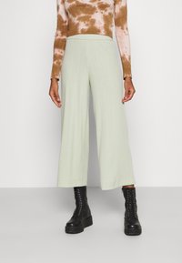 Monki Kalhoty - green