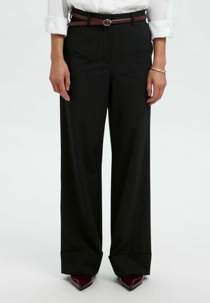 ANZUGHOSE - Pantaloni - black