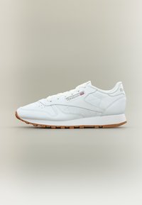 Nevybrané, footwear white/pure grey