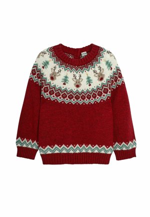 Pull en tricot rouge avec un col rond, présentant un motif de yoke crème de rennes et d'arbres, et un ourlet en zigzag vert.