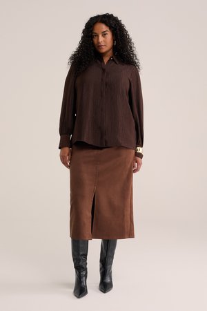 WE Fashion, CURVE - A-snit nederdel - cinnamon brown