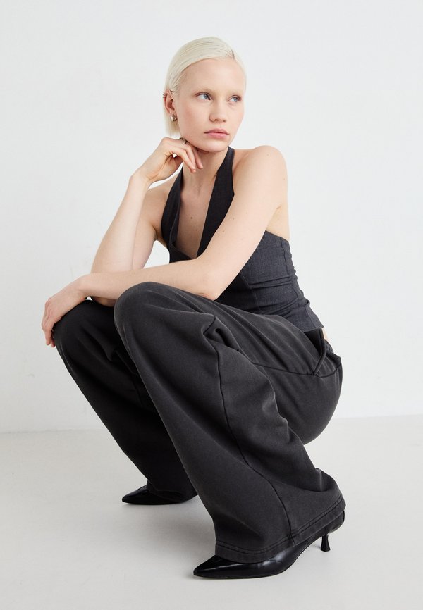 LOOSE FIT HEAVY - Tracksuit bottoms2