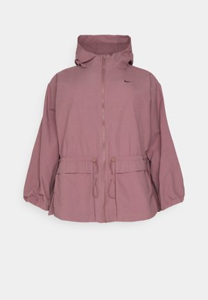 Mauve capuchonvest met rits, elastische manchetten en verstelbare trekkoorden in de taille, met een klein zwart logo op de borst.
