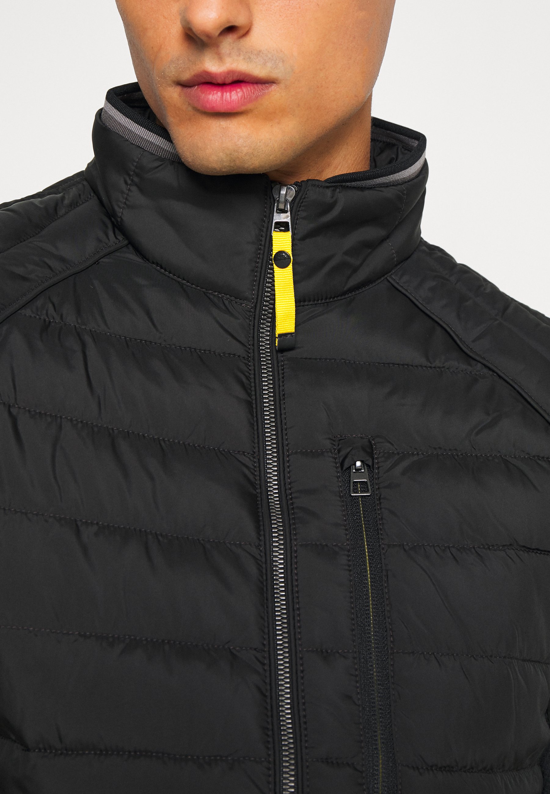 HYBRID JACKET Allvädersjacka black HYBRID JACKET Allvädersjacka black