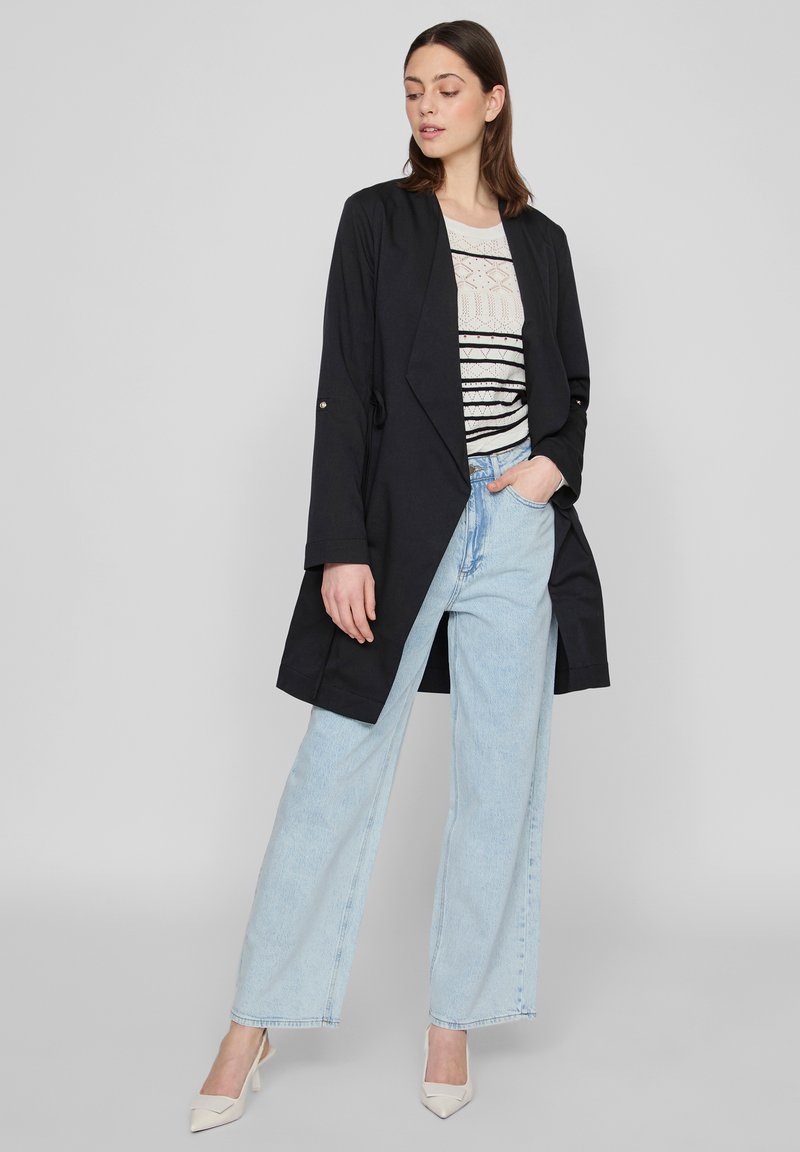 Vila Lichte jas zwart