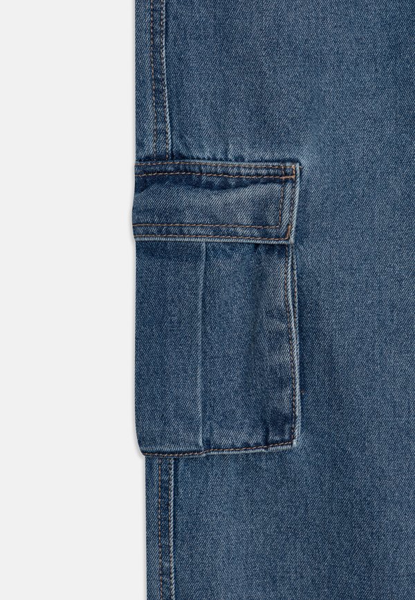 NKMRYAN NOOS - Straight leg jeans2