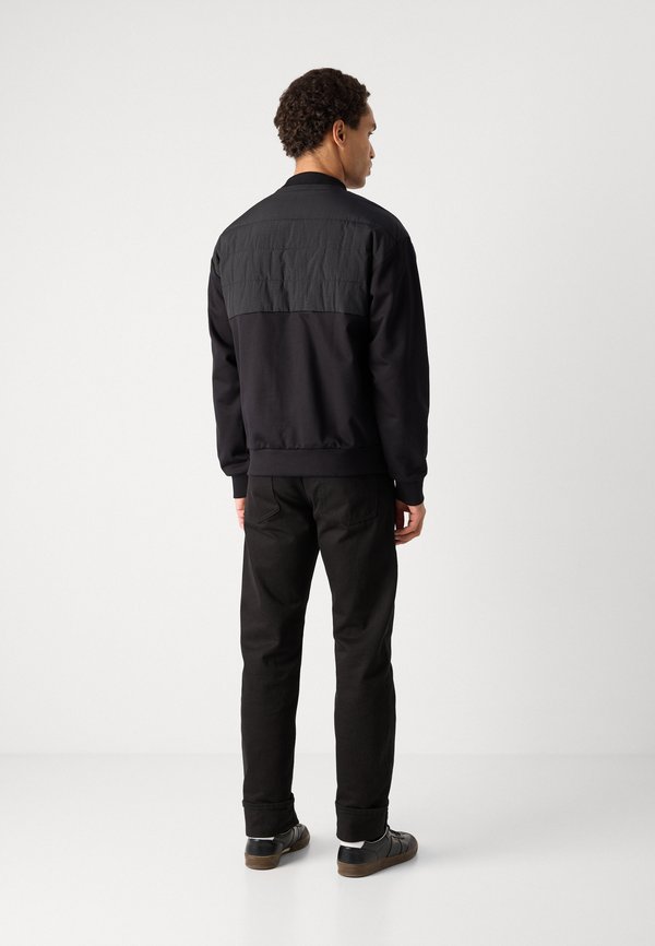 DETECHSOM - Sweatshirt3