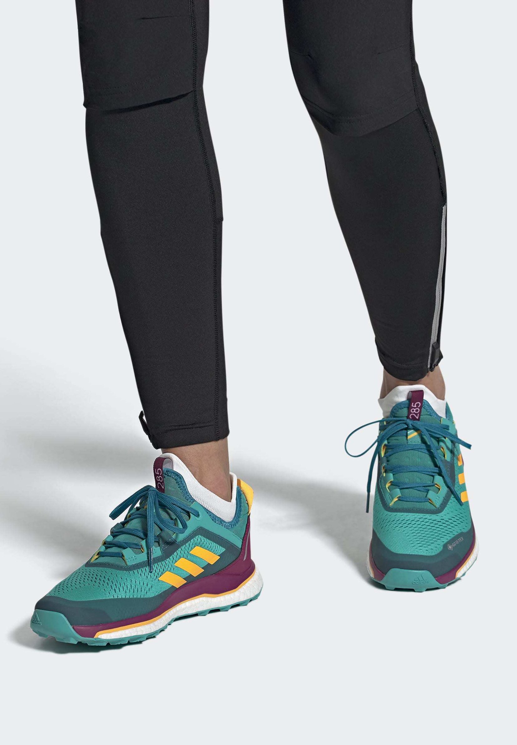 adidas boost trail running