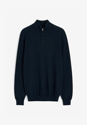 Marineblauwe pullover trui met een hoge nek, halve rits, ribgebreide manchetten en zoom. Gemaakt van zacht gebreid materiaal met een gladde textuur.