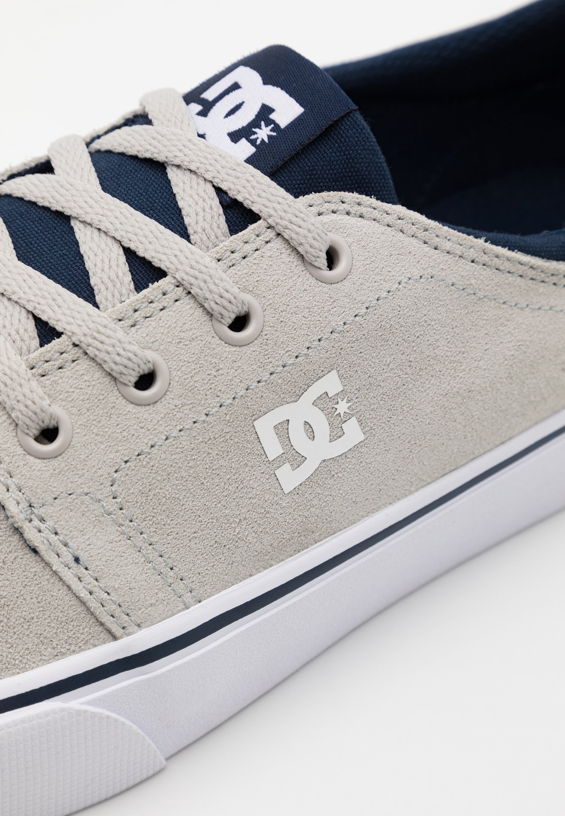 DC Shoes TRASE - Joggesko - grey/white DC Shoes TRASE - Joggesko - grey/white