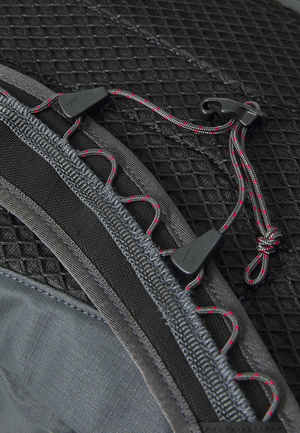 BURE 2.0 BACKPACK 20L UNISEX - Backpack - raven3