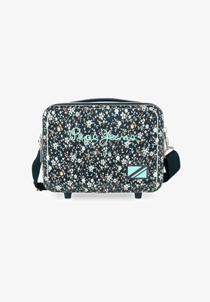 Bolso de hombro rectangular negro con estampado floral de Pepe Jeans, con texto del logo en azul, correa negra ajustable y pequeño detalle de parche frontal.