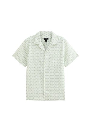 Camisa de manga corta con cuello en verde claro y un patrón abstracto repetitivo. Presenta un bolsillo frontal y un cierre de botones.