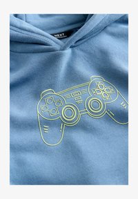 Pasirinkta, blue controller