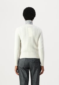 pure cashmere CLASSIC CABLE CARDIGAN - Kardiganas - vintage white