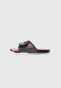 Jordan JORDAN HYDRO XI RETRO - Sandales de bain - black/white/red