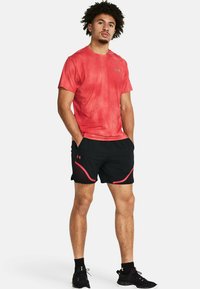Under Armour VANISH - Pantaloncini sportivi - black