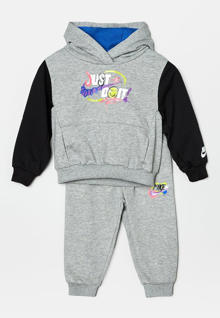 Nike Sportswear Hoodie donkergrijs