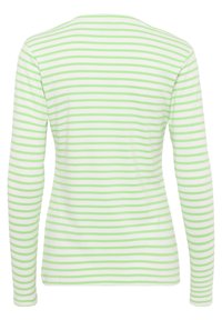 Camicia a maniche lunghe bianca e verde chiaro a righe orizzontali. Realizzata in tessuto morbido con scollatura tonda e silhouette aderente.