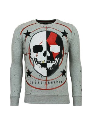 Grijze sweatshirt met een grote zwart-wit-rode schedelafbeelding, sterren en de tekst "LOCAL FANATIC." Gemaakt van katoen met een zachte textuur.