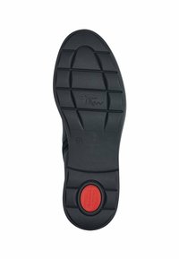 Suola di scarpa in gomma nera con un design testurizzato e motivo del battistrada. Presenta un accento circolare rosso al centro e un logo del marchio in rilievo. Taglia 37.