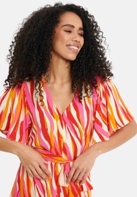 Threadbare BELTED - Vestito casual - red