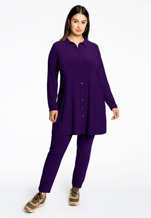 SLIM FIT - Bukser - lila