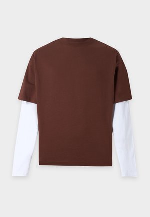 YOURTURN by Zalando, UNISEX REGULAR FIT - T-shirt à manches longues - brown/white