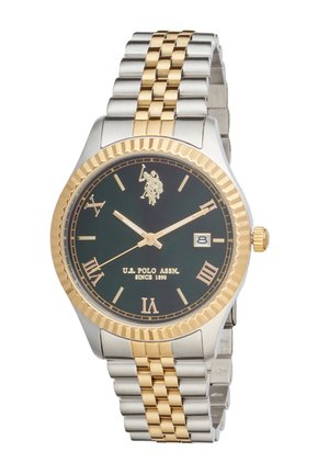 Orologio da polso in metallo bicolore argento e oro con quadrante nero, numeri romani, finestra della data e logo e testo U.S. Polo Assn. sul quadrante.