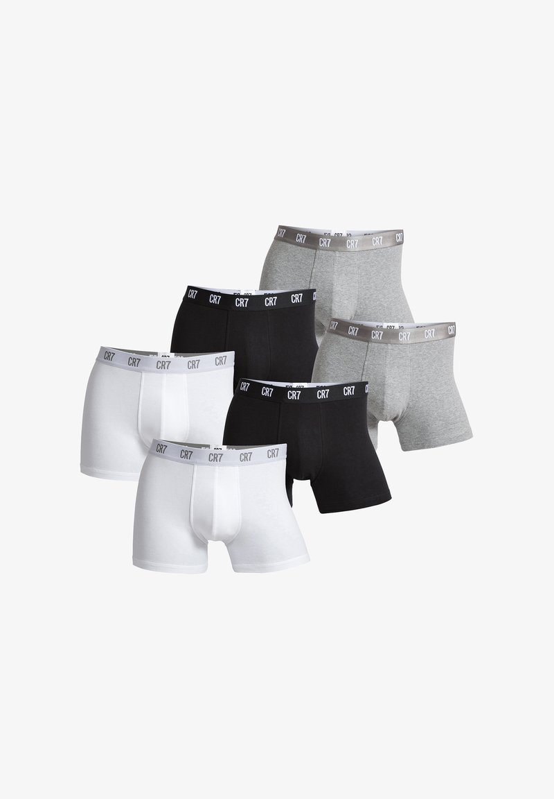 Ensemble de boxers pour hommes comprenant trois couleurs : noir, blanc et gris. Tissu en coton doux avec une ceinture confortable affichant "CR7".