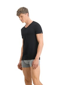 Puma 4ER PACK - BASIC V-NECK KURZARM UNI - Undertrøjer - schwarz weiß