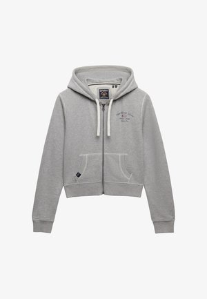 Lysegrå lynlåshoodie med forlommer, hvide snore og lille trykt tekst "New York State Athletica Dept Superdry" på brystet.