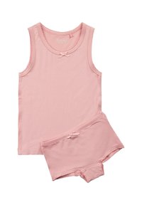 Rosa Baumwolltanktop mit Rundhalsausschnitt und gewelltem Saum, kombiniert mit passenden Shorts, die eine kleine Schleifenakzentuierung aufweisen.