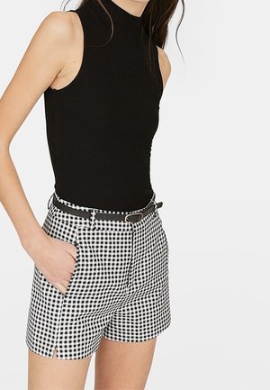 Shorts - white