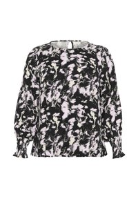 Svart och vit långärmad blus med ett rosa och krämfärgat abstrakt mönster, rund halsringning och rynkade ärmslut. Nyckelhålsdetalj på baksidan.