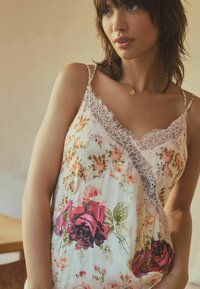 Next REGULAR FIT - Camicia da notte - pink floral
