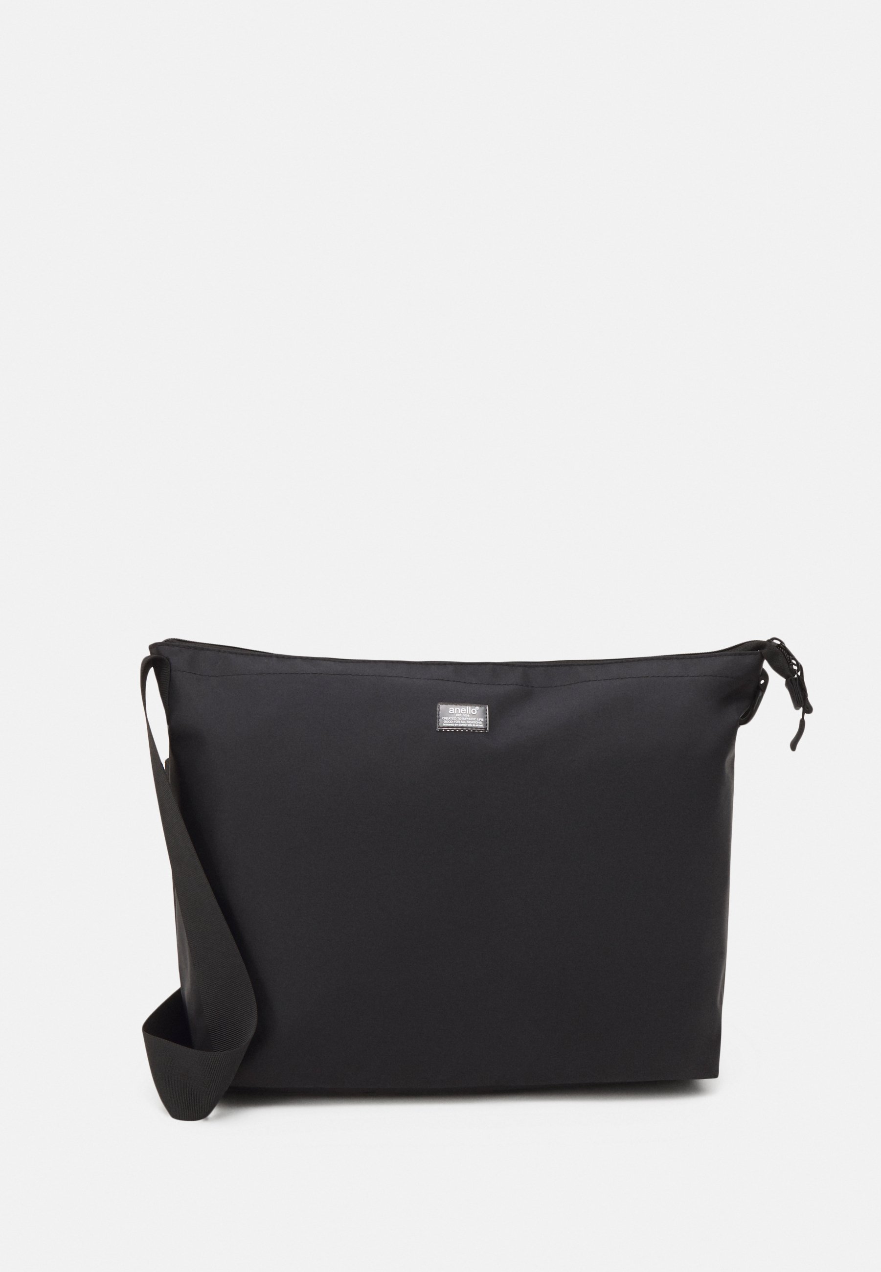 anello shoulder bag