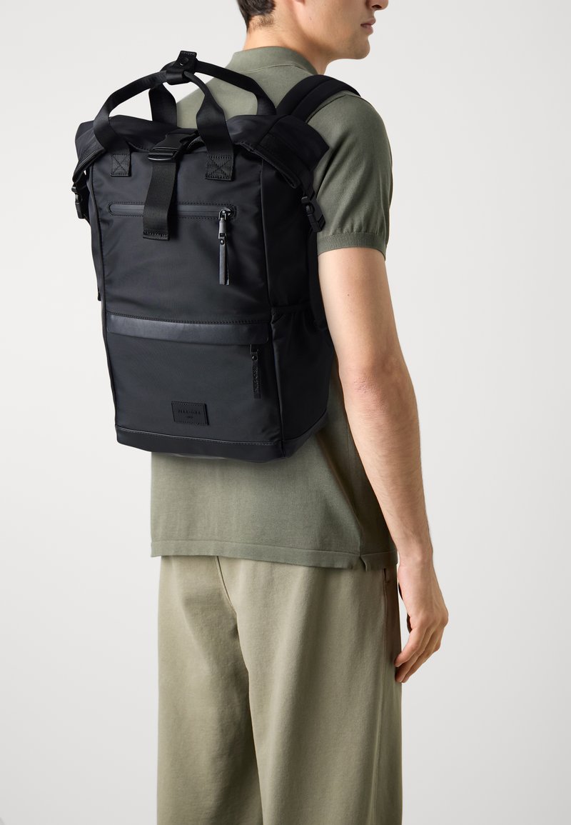 Pier One by Zalando - UNISEX - Tagesrucksack - black, Vergrößern